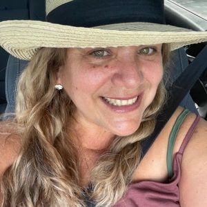 Meet your Posher, Scelzina